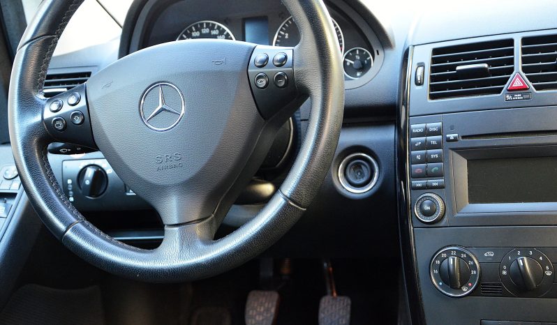 
								Mercedes-Benz A-Klasse A 160 Classic Benzin full									