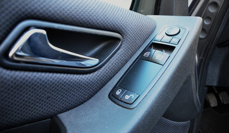 
								Mercedes-Benz A-Klasse A 160 Classic Benzin full									