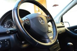 
										Mercedes-Benz A-Klasse A 160 Classic Benzin full									