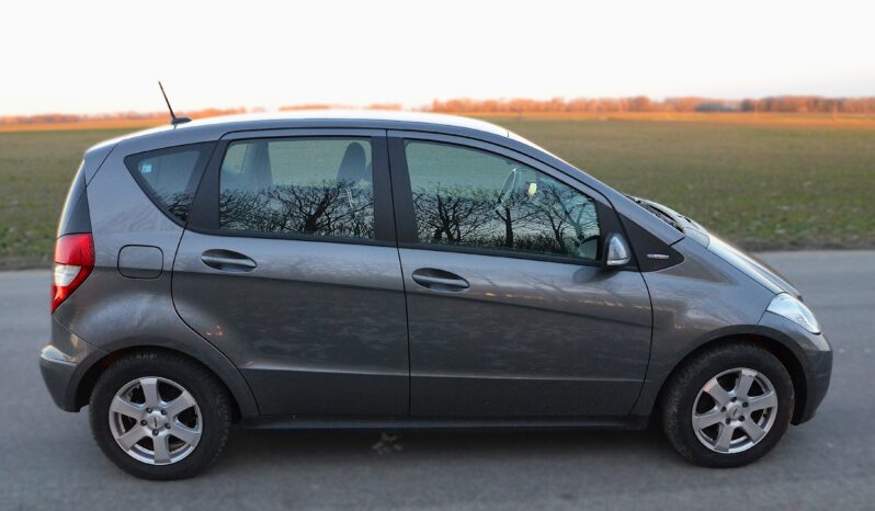 
								Mercedes-Benz A-Klasse A 160 Classic Benzin full									