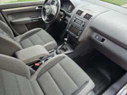 
										Volkswagen Touran 1.6 TDI full									