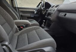 
										Volkswagen Touran 1.6 TDI full									