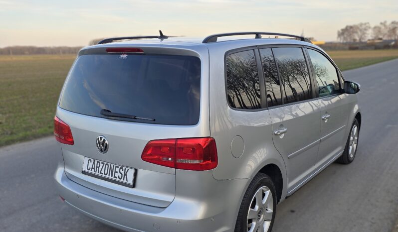 
								Volkswagen Touran 1.6 TDI full									