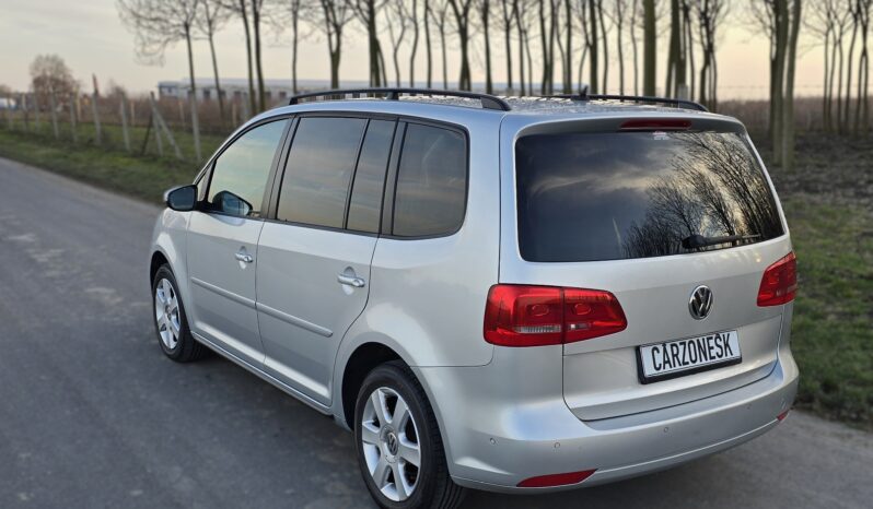 
								Volkswagen Touran 1.6 TDI full									