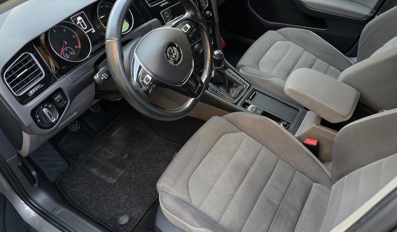 
								Volkswagen Golf 7 Variant 2.0 TDI Highline ACC Alcantara full									