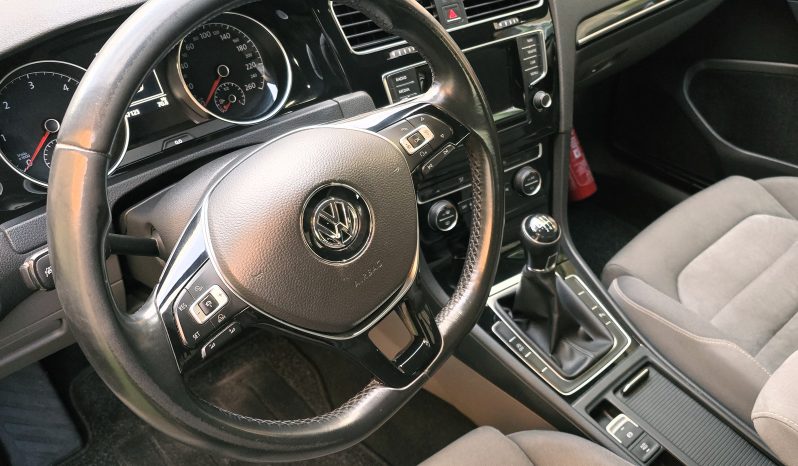 
								Volkswagen Golf 7 Variant 2.0 TDI Highline ACC Alcantara full									
