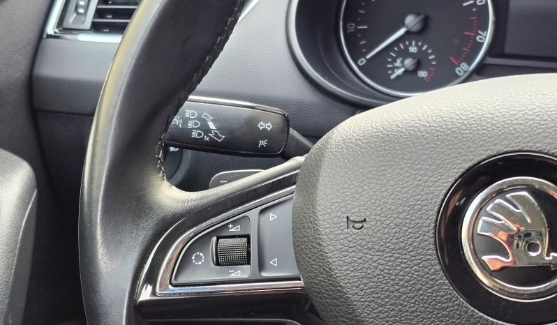 
								Škoda Octavia 3 Combi 1.8 TSI DSG Style ACC full									