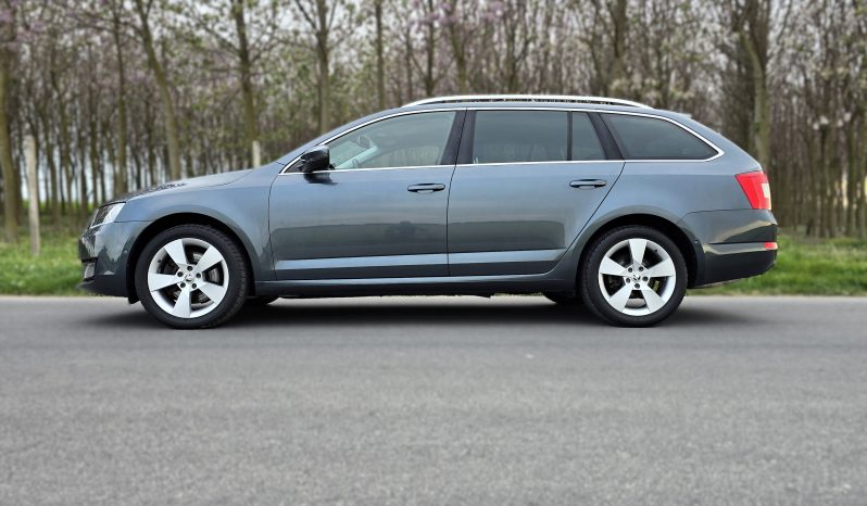 
								Škoda Octavia 3 Combi 1.8 TSI DSG Style ACC full									