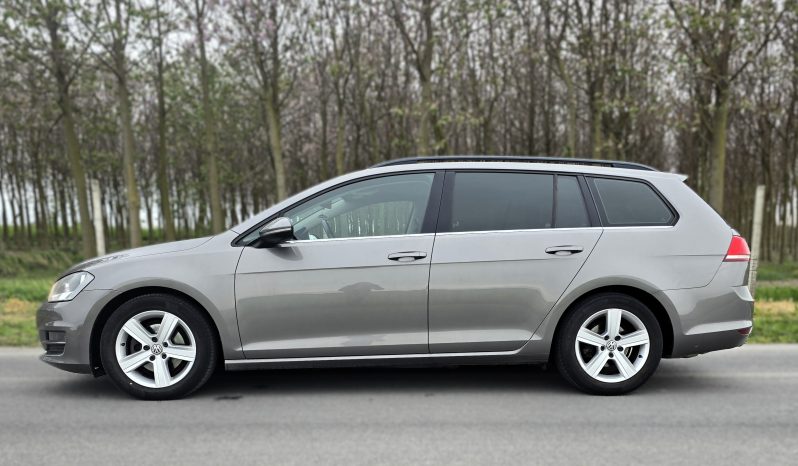 
								Volkswagen Golf 7 Variant 2.0 TDI Highline ACC Alcantara full									