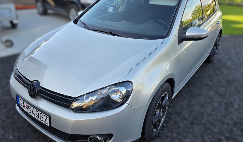 
								VOLKSWAGEN GOLF 6 1.4 FSI LEN 100 700 KM full									