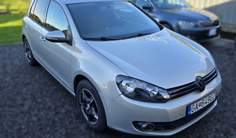 
								VOLKSWAGEN GOLF 6 1.4 FSI LEN 100 700 KM full									