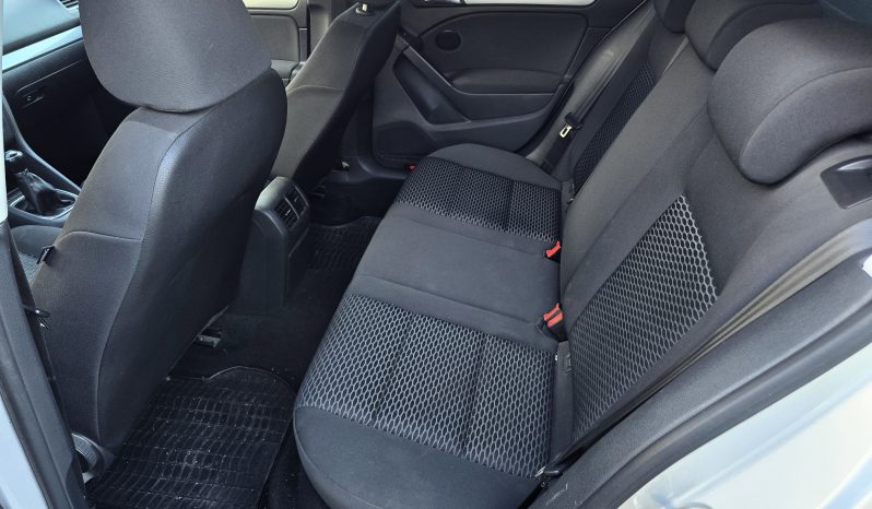 
								VOLKSWAGEN GOLF 6 1.4 FSI LEN 100 700 KM full									